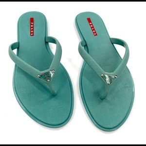 Authentic Prada flip flop sandals size 39 / 9 EUC